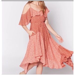 Joie Dress  Hacinthia Style